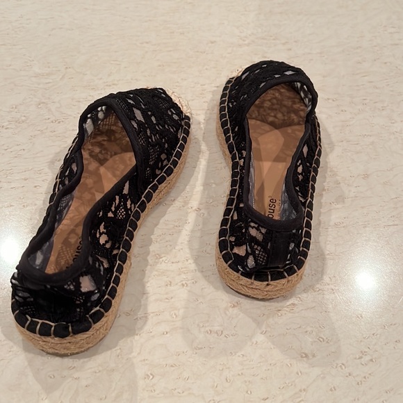 Black lace espadrilles - Picture 3 of 4